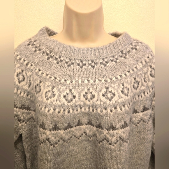 NWT Calvin Klein Gray Fair Isle Ladie's Sweater - Picture 4 of 6